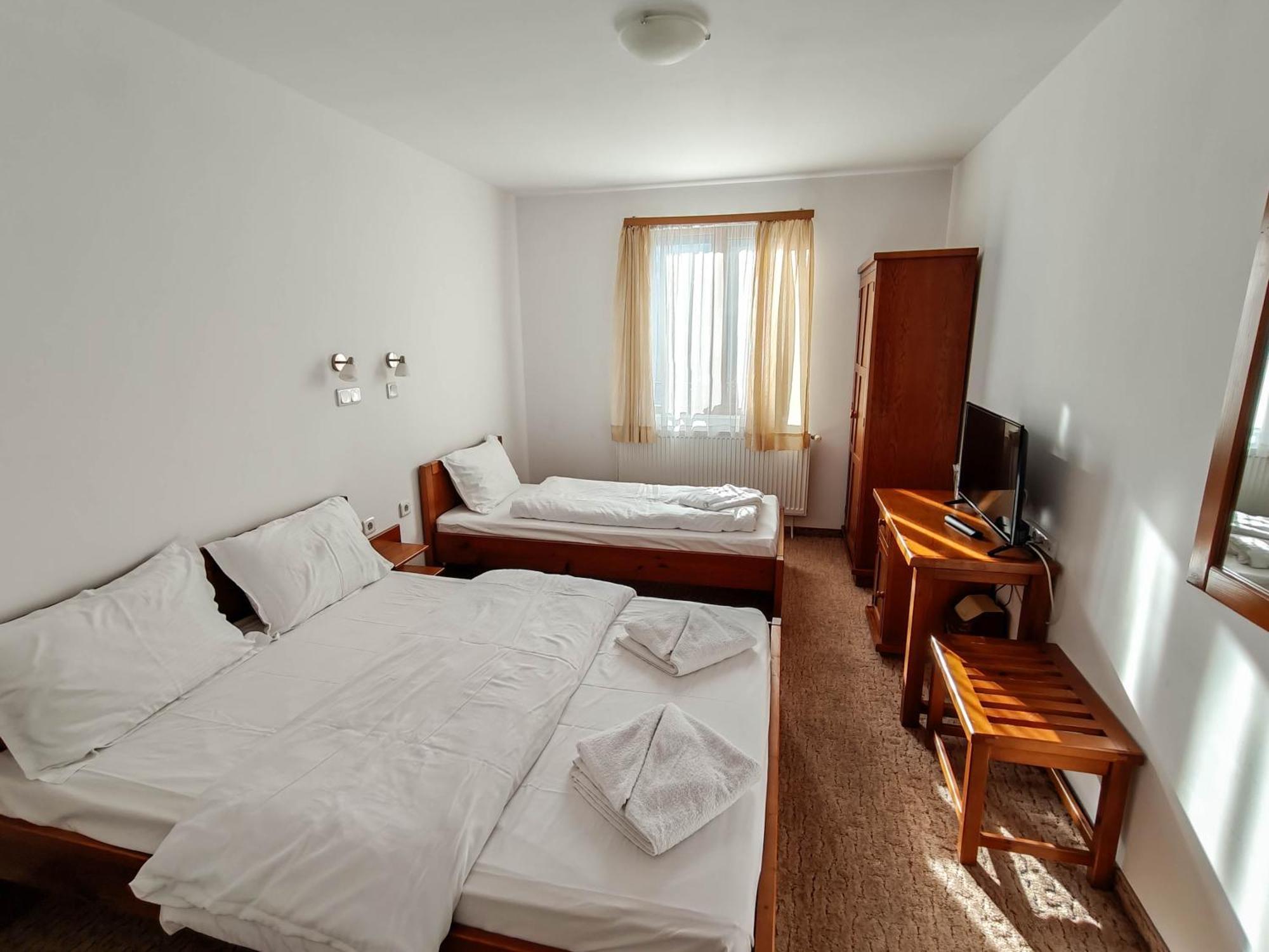 Todeva House Hotel And Tavern Bansko Esterno foto