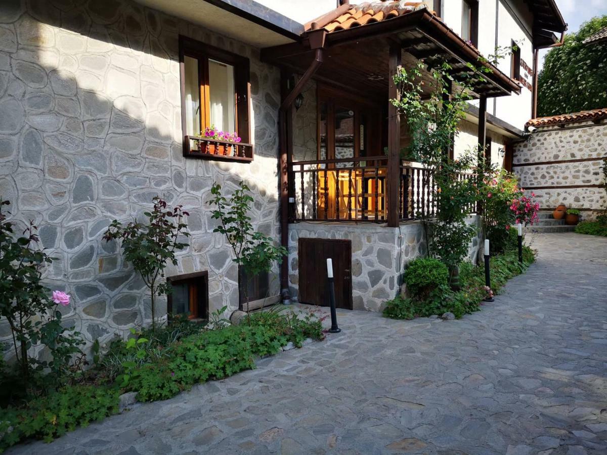 Todeva House Hotel And Tavern Bansko Esterno foto