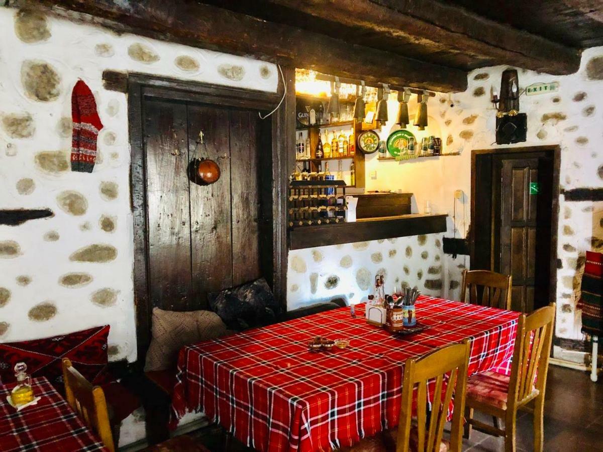 Todeva House Hotel And Tavern Bansko Esterno foto