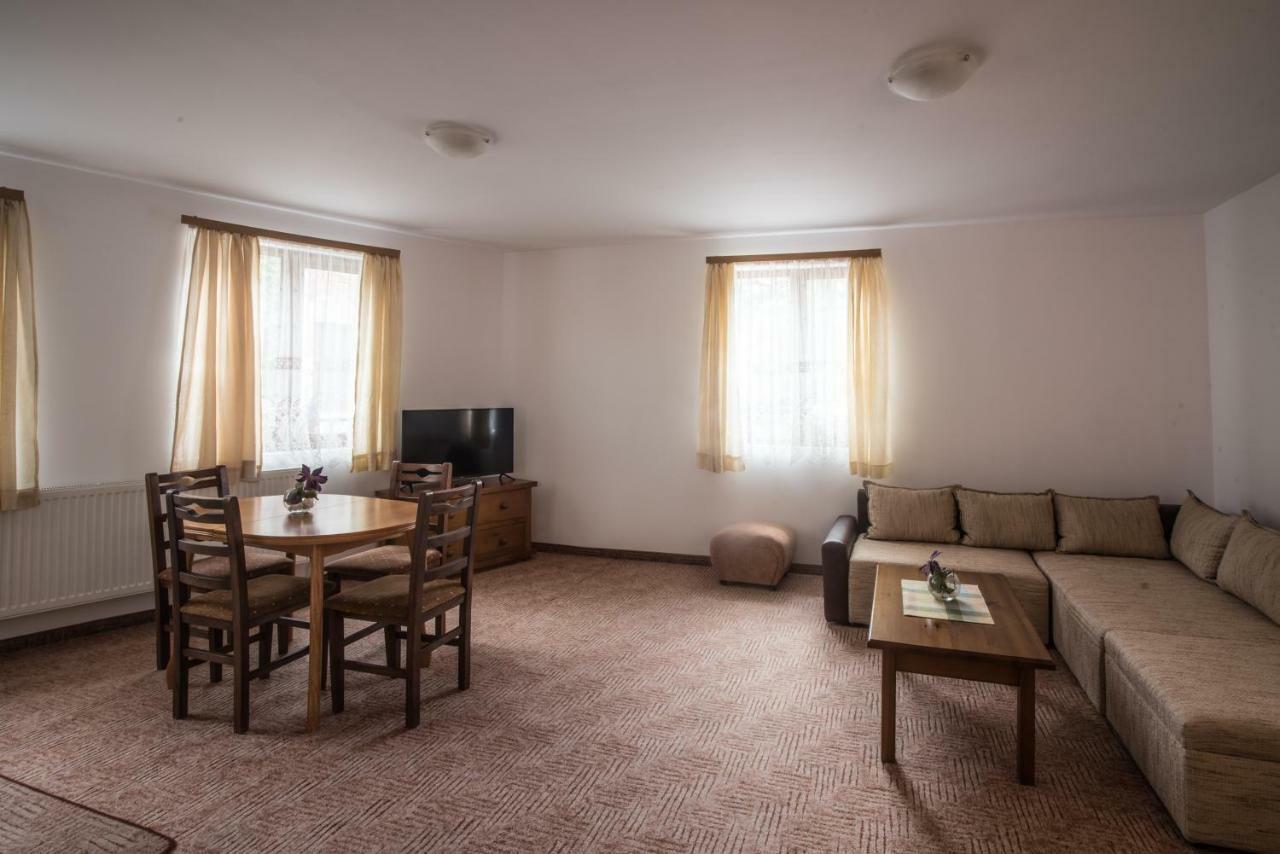 Todeva House Hotel And Tavern Bansko Esterno foto