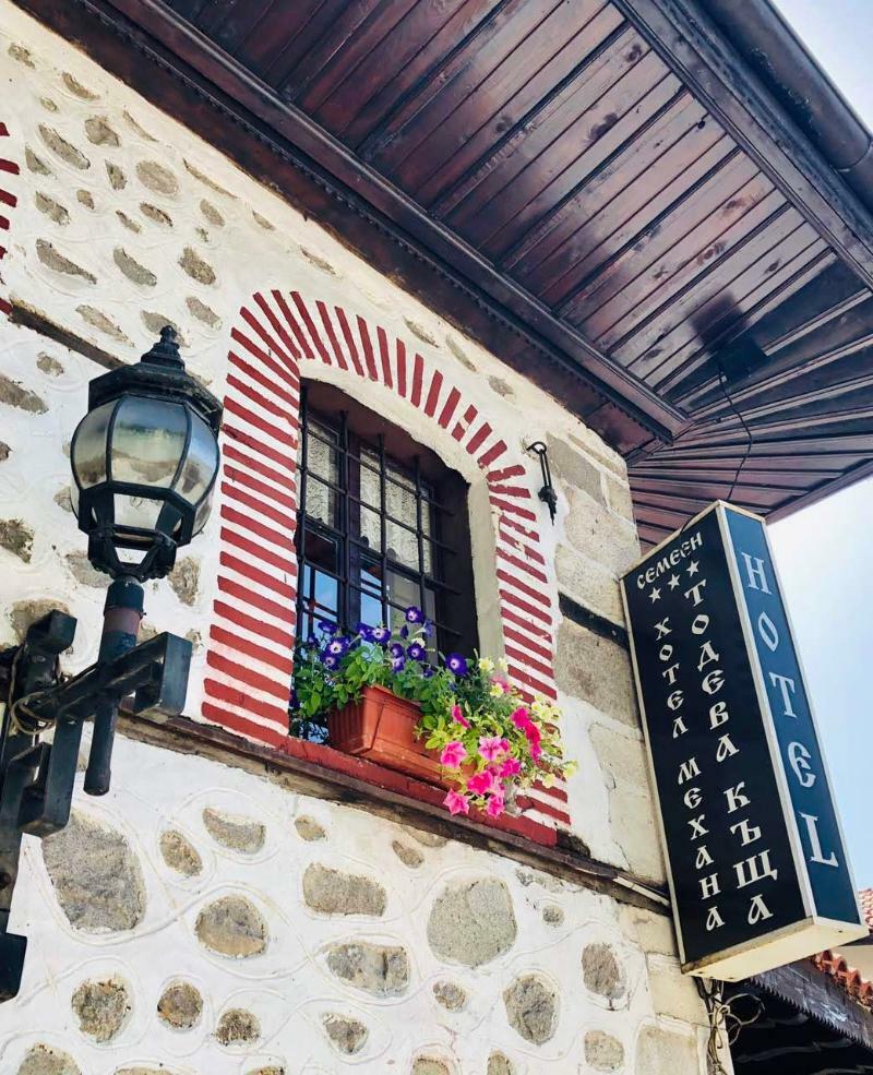 Todeva House Hotel And Tavern Bansko Esterno foto